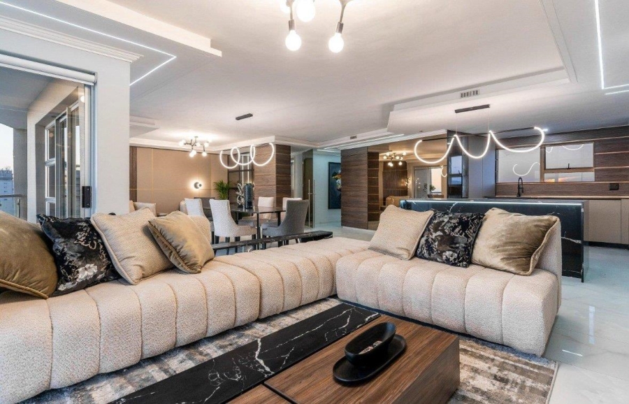 4 Bedroom Property for Sale in Beachfront Western Cape